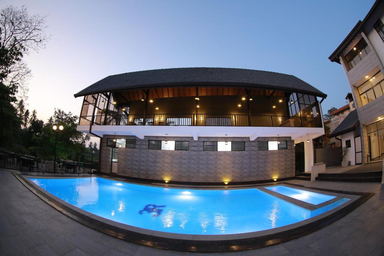 3R Resort Negombo Zewnętrze zdjęcie
