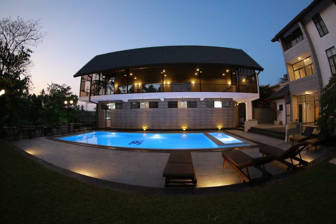 3R Resort Negombo Zewnętrze zdjęcie